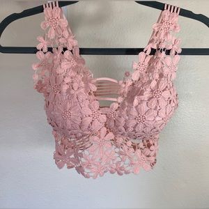 OS Baby Pink Bralette Daisy Floral Crotchet Top For Women NWOT one Size fits all